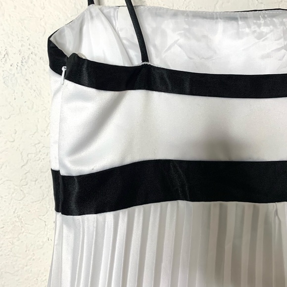 Jessica McClintock for Gunne Sax Size 3 White/Black Pleated Dress - Picture 7 of 11